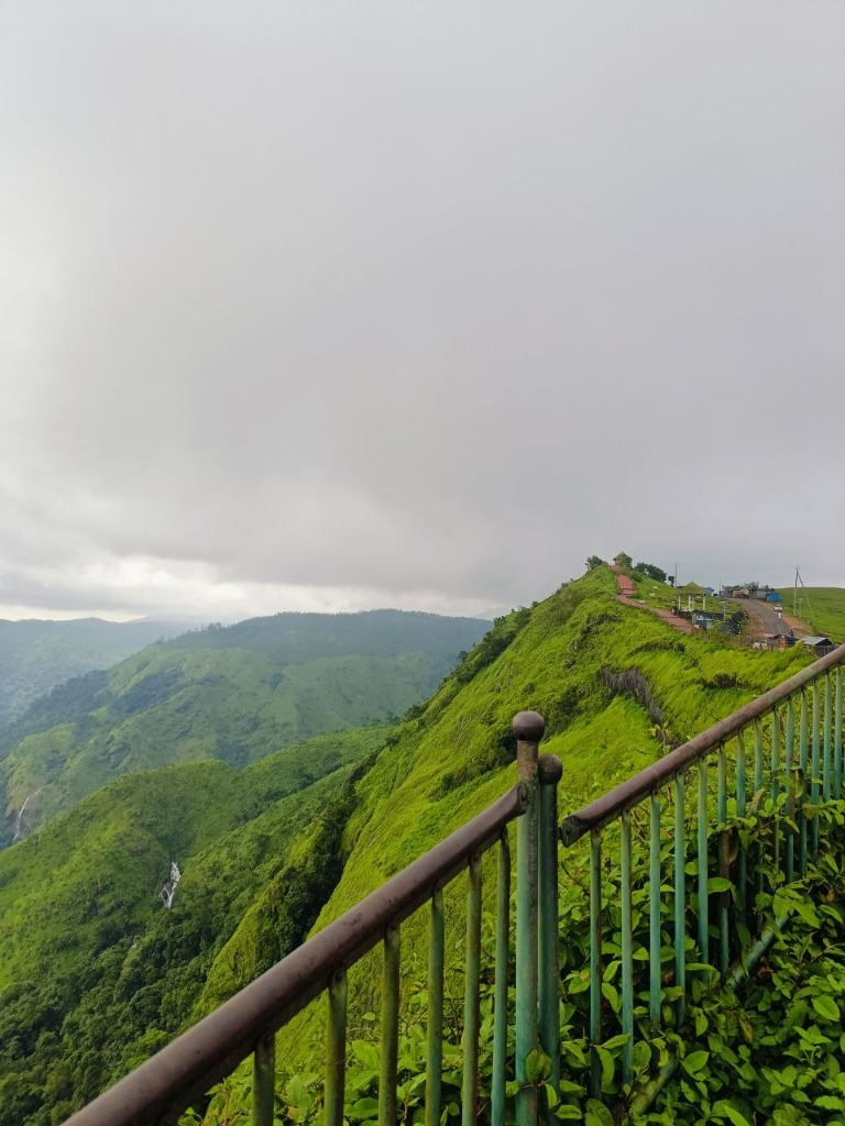 Misty Ridge and Hill Trails at Parunthumpara
